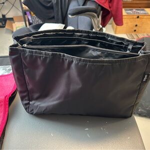 Tote organizer insert